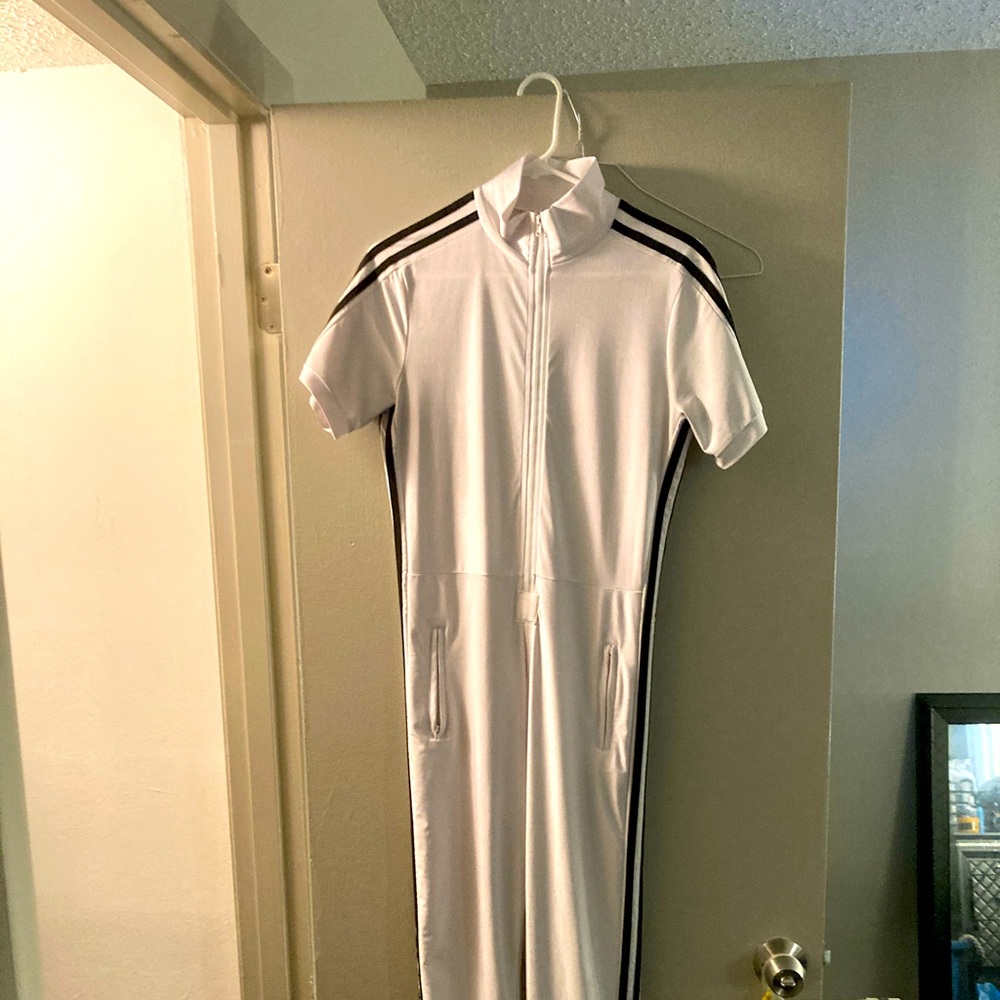 Short Sleeve Track Suit